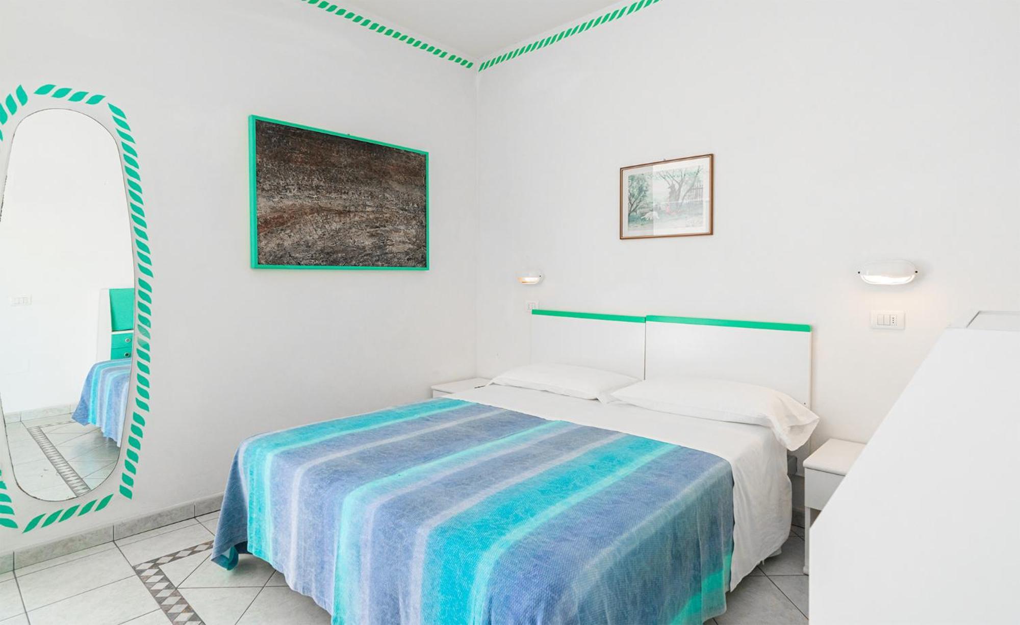 Hotel Marconi Cattolica Bagian luar foto